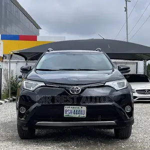 Toyota RAV4 XLE AWD (2.5L 4cyl 6A) 2017 Black