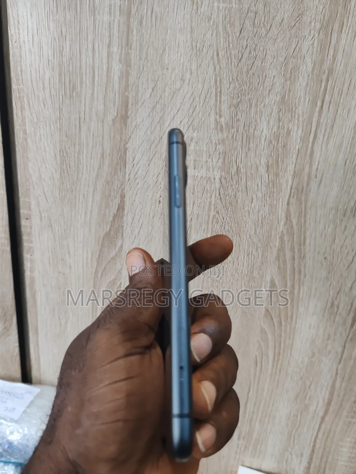 Apple iPhone 11 64 GB Black