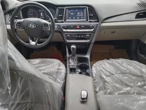 Hyundai Sonata 2017 Red