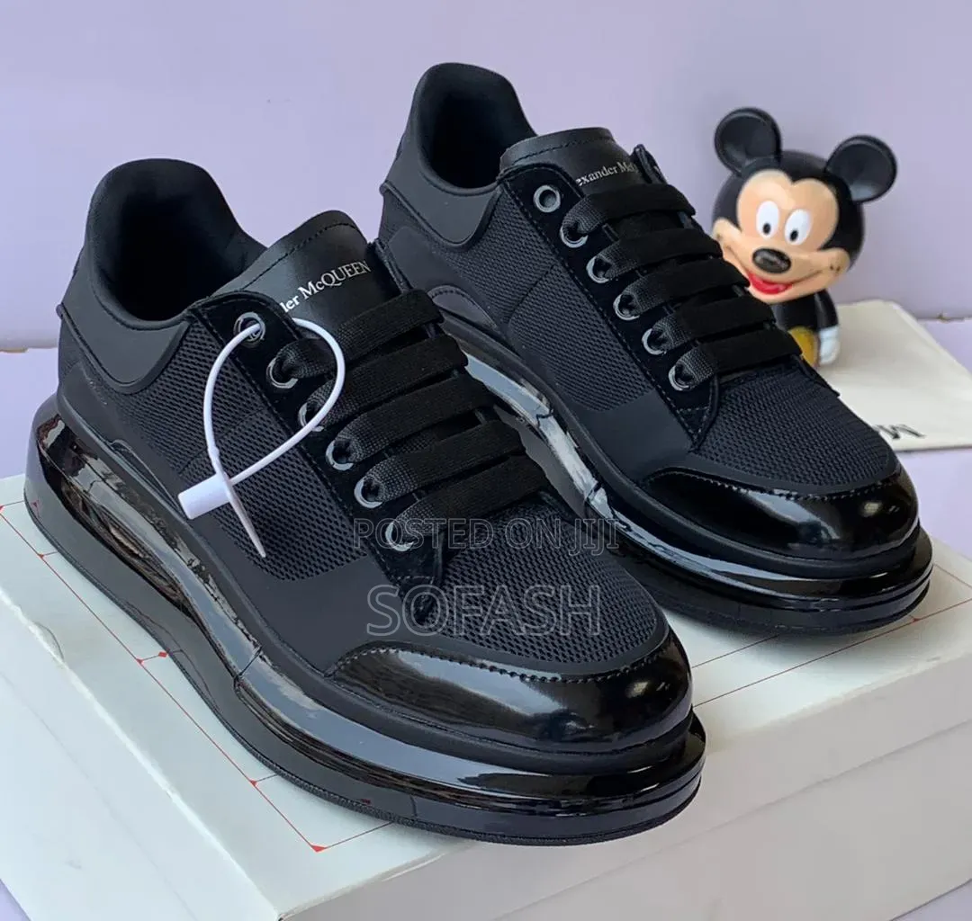 Alexander McQueen Sneakers