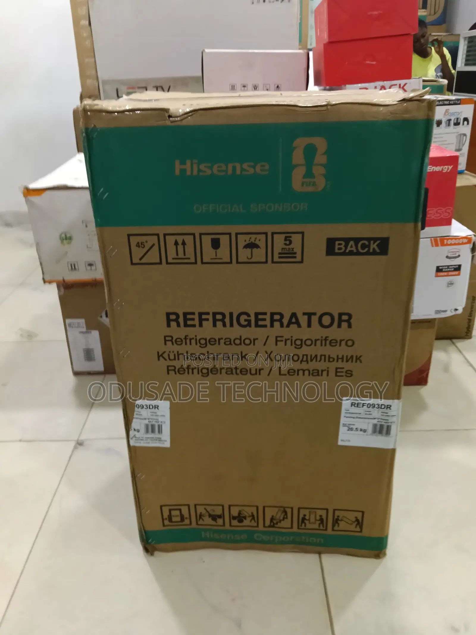 Compact Hisense Refrigerator REF093DR 90L