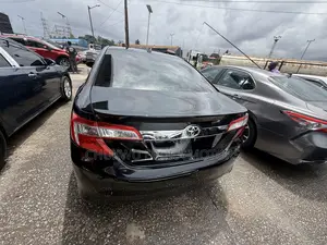 Toyota Camry SE 4dr Sedan (2.5L 4cyl 6A) 2013 Black