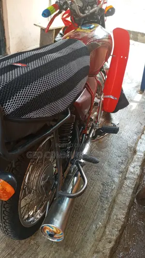 Bajaj Boxer 2022 Red