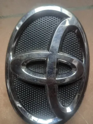 Front Logo's