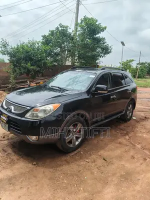 Hyundai Veracruz 2011 Black