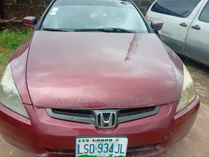 Honda Accord 2004 Red