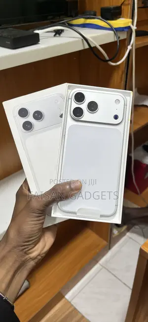 Apple iPhone 17 Pro Max 256 GB Silver