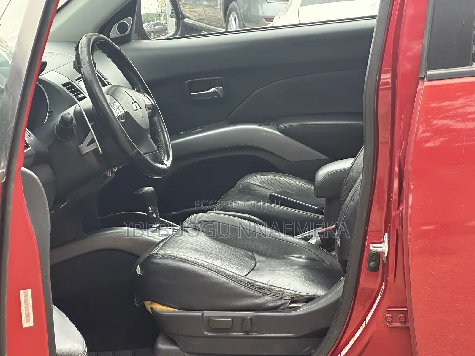 Mitsubishi Outlander SE 2010 Red