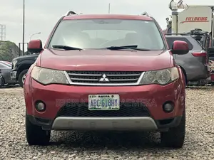 Mitsubishi Outlander SE 2010 Red