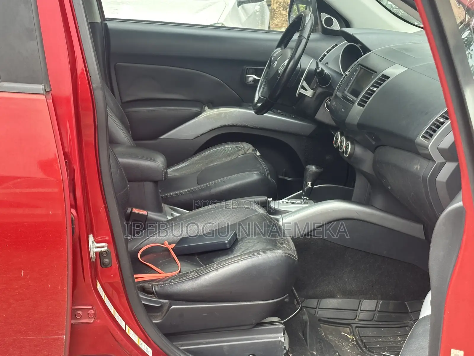 Mitsubishi Outlander SE 2010 Red