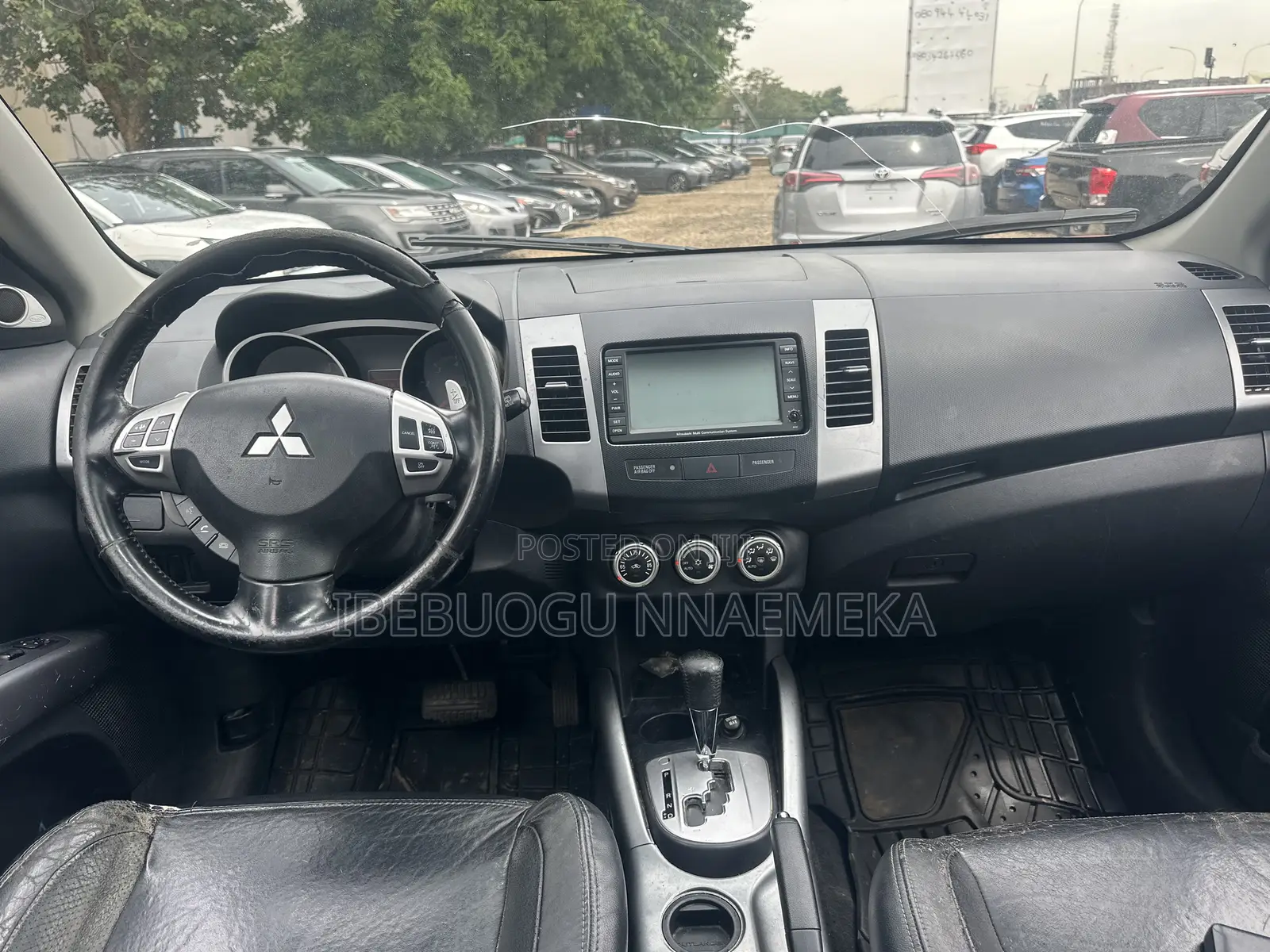 Mitsubishi Outlander SE 2010 Red