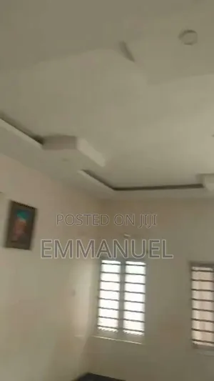 4bdrm Duplex in Enugu for rent