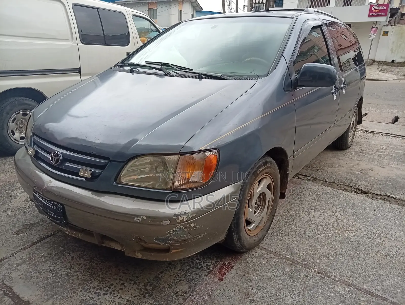 Toyota Sienna 2003 Blue