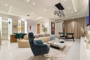 Luxury 2 BRM With a Rooftop Pool, Gym and a Balcony Space
