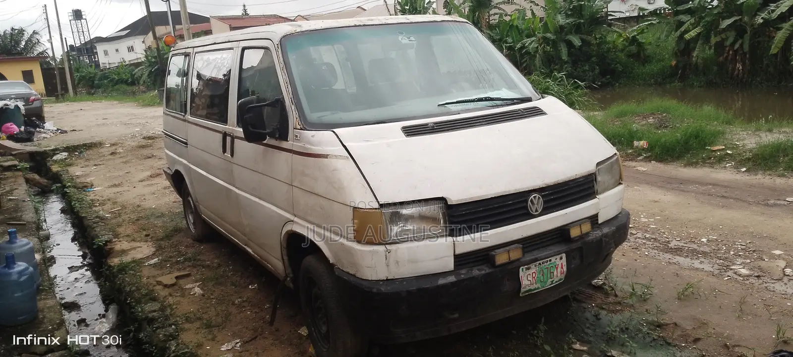 Volkswagen Transporter 2003 White
