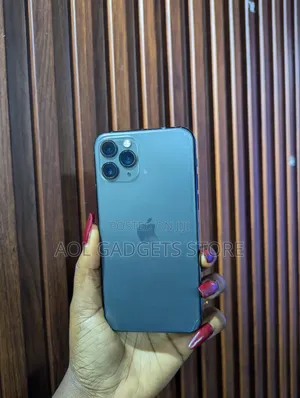 Apple iPhone 11 Pro 64 GB Gray