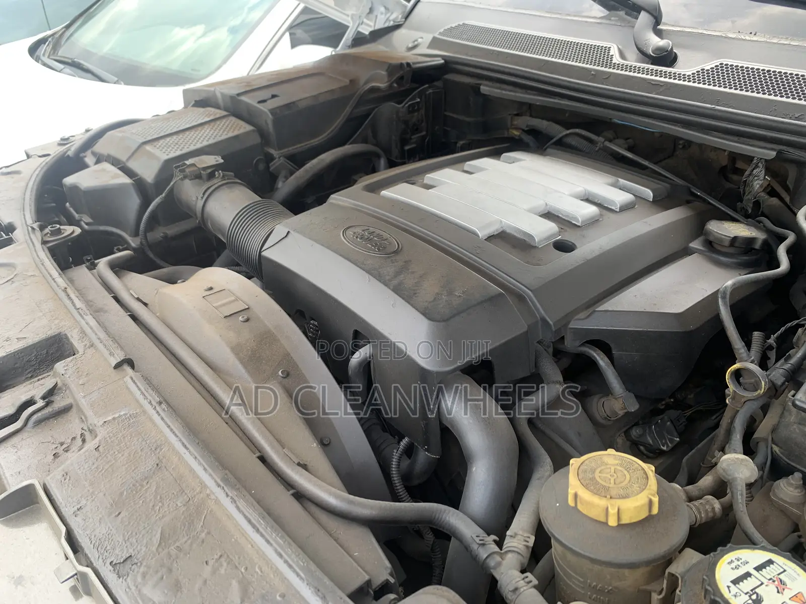 Land Rover Range Rover HSE 2010 White