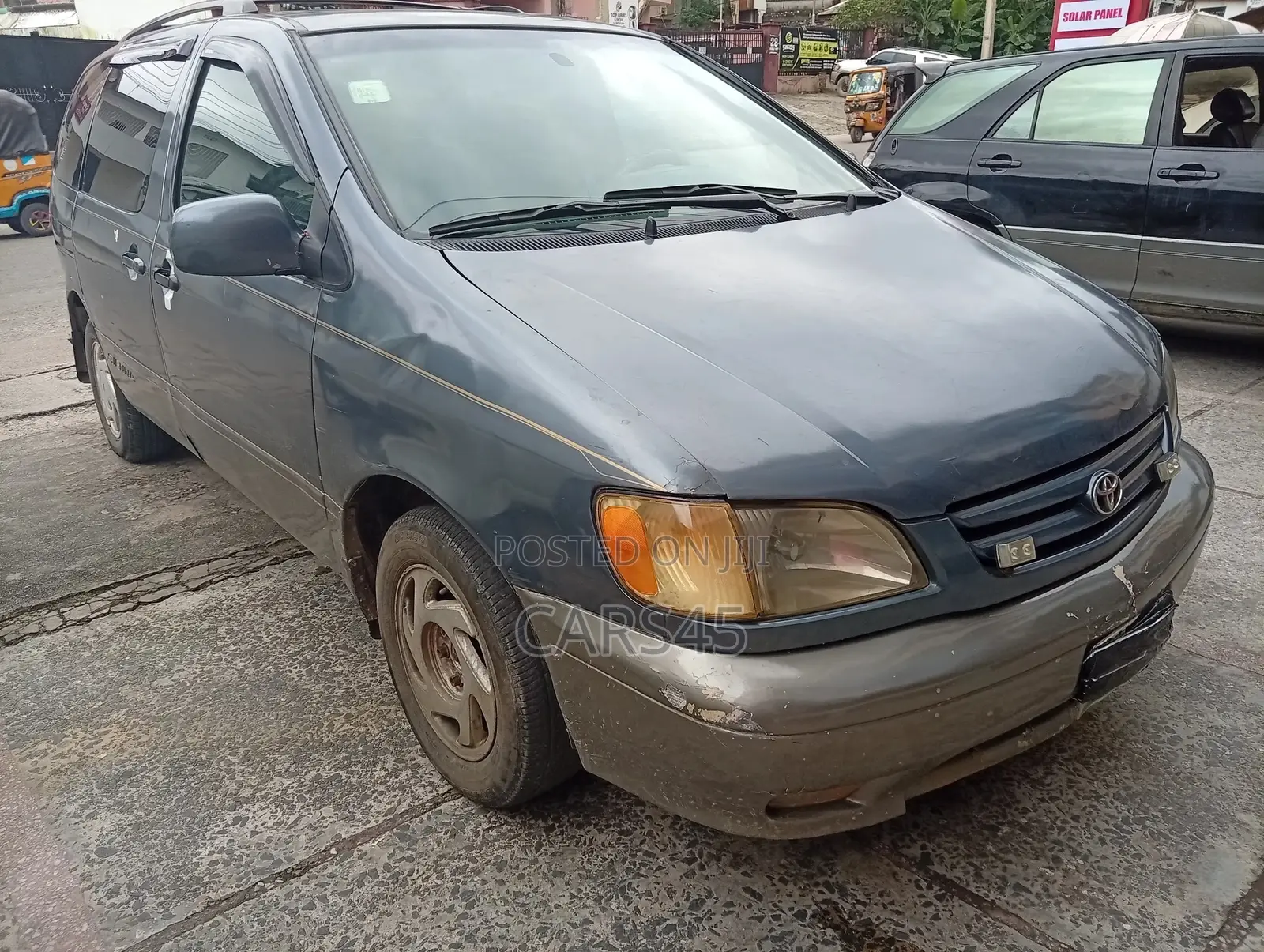 Toyota Sienna 2003 Blue
