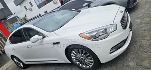 Kia Quoris 2014 White