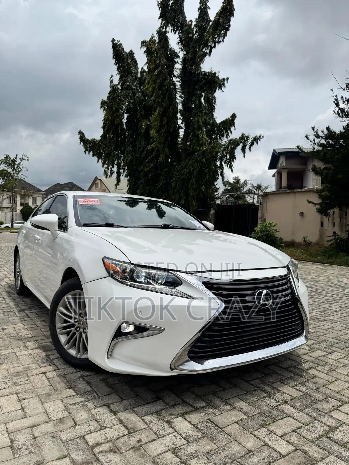 Lexus ES 2013 White