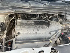 Honda Pilot 2005 Silver