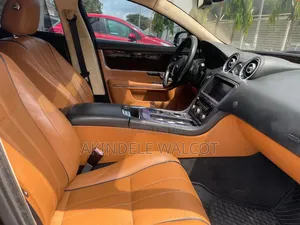 Jaguar XJ 2011 Black
