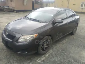 Toyota Corolla 2009 Gray
