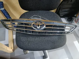 Front Grill Toyota Camry 2005-2006
