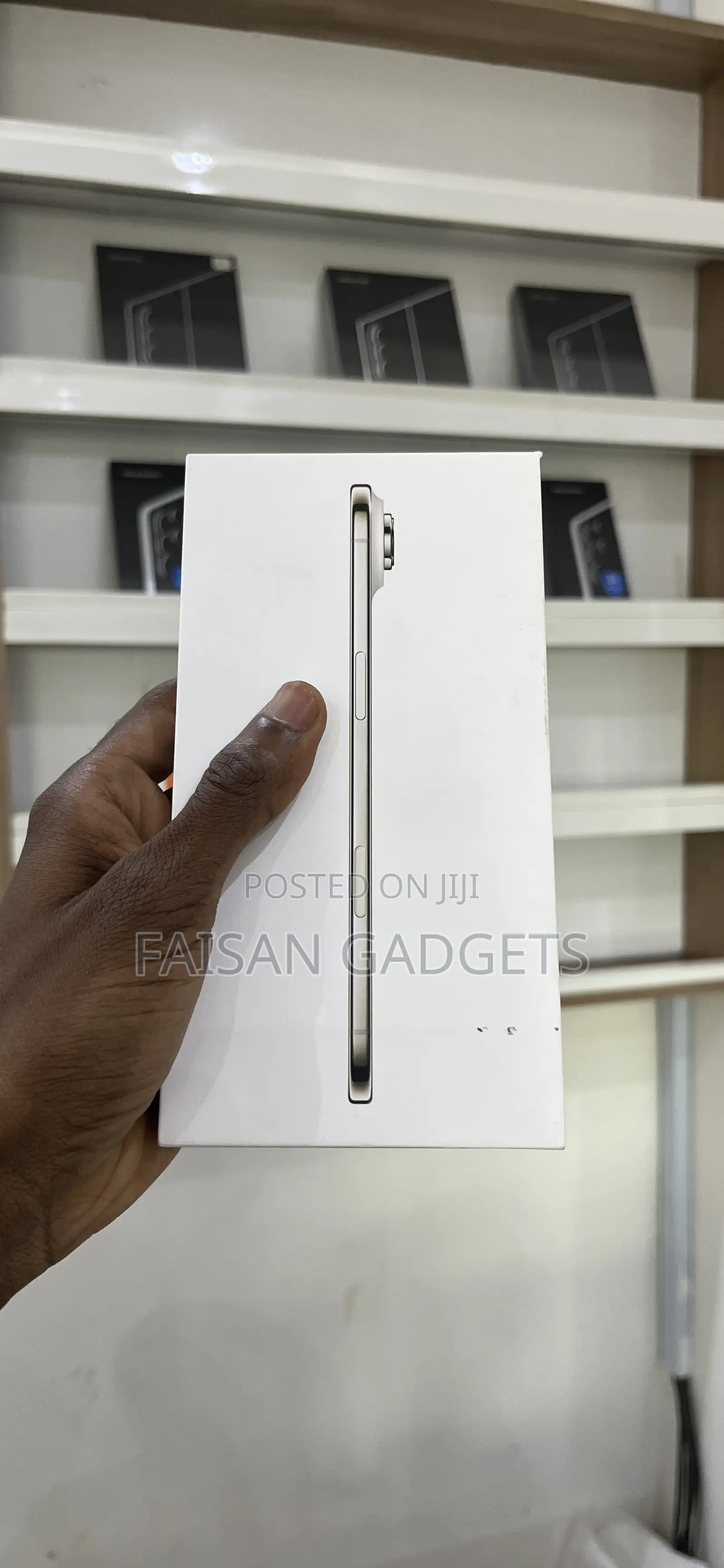 New Apple iPhone Air 256 GB Gold