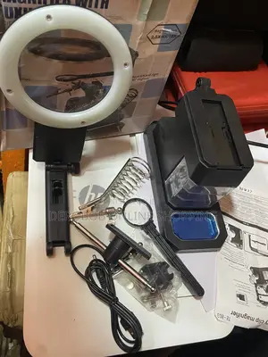 Led Magnifying Lamp With Soldering Station Helping Hands