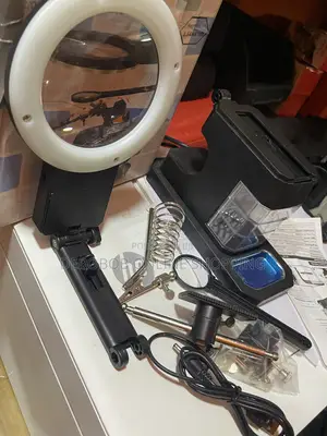Led Magnifying Lamp With Soldering Station Helping Hands