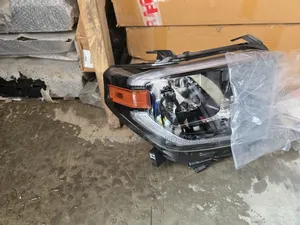 Headlamp Tundra 2020/2022