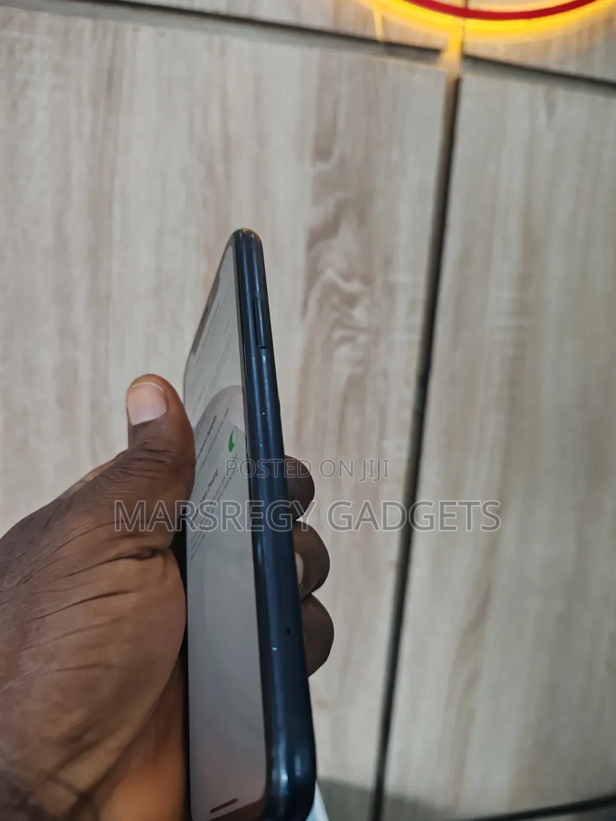 Apple iPhone XR 64 GB Black