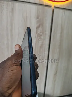 Apple iPhone XR 64 GB Black