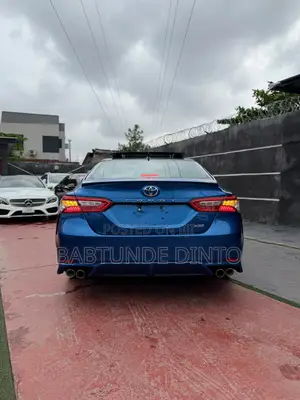 Toyota Camry XSE FWD (2.5L 4cyl 8AM) 2018 Blue