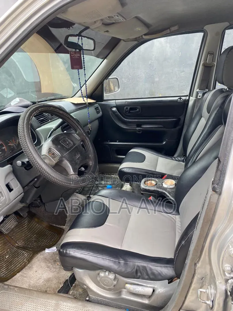 Honda CR-V 2000 Silver