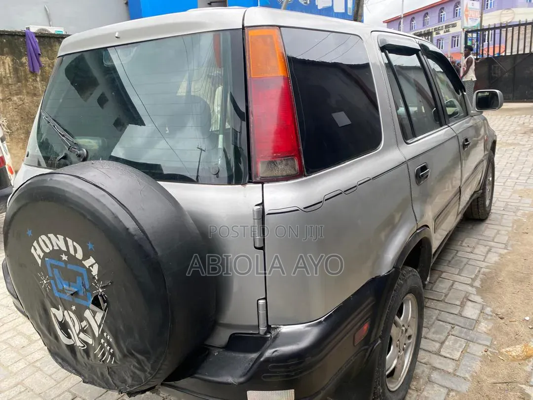 Honda CR-V 2000 Silver