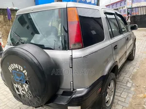 Honda CR-V 2000 Silver