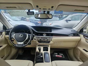 Lexus ES 2015 Gold