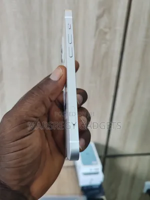 Apple iPhone 12 64 GB White