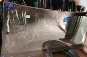 Toyota Landcruiser 2018 Windsreen Glass