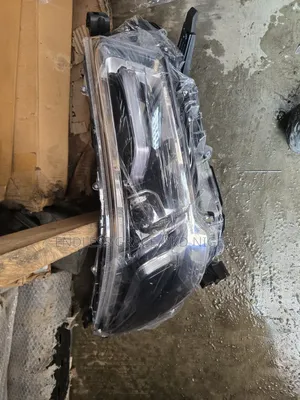 Headlamp Hilux 2020/2022 Available