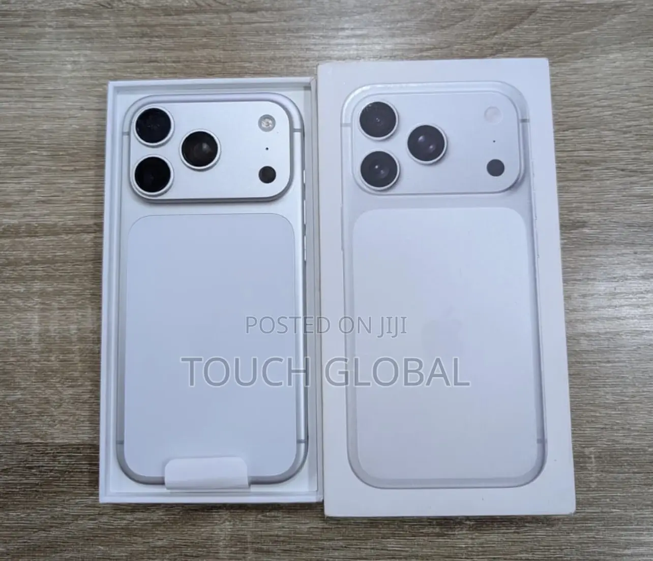 New Apple iPhone 17 Pro 256 GB Gold