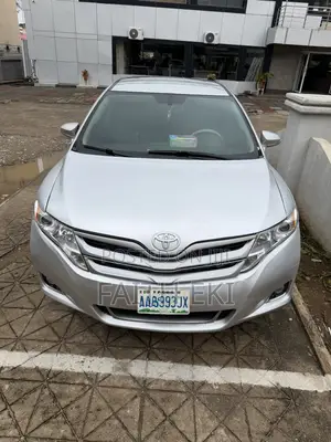Toyota Venza XLE AWD V6 2013 Silver