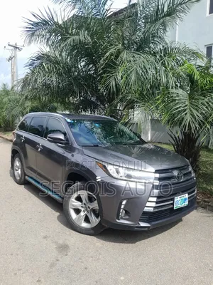 Toyota Highlander 2019 Gray