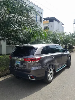 Toyota Highlander 2019 Gray
