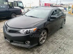 Toyota Camry 2014 Black