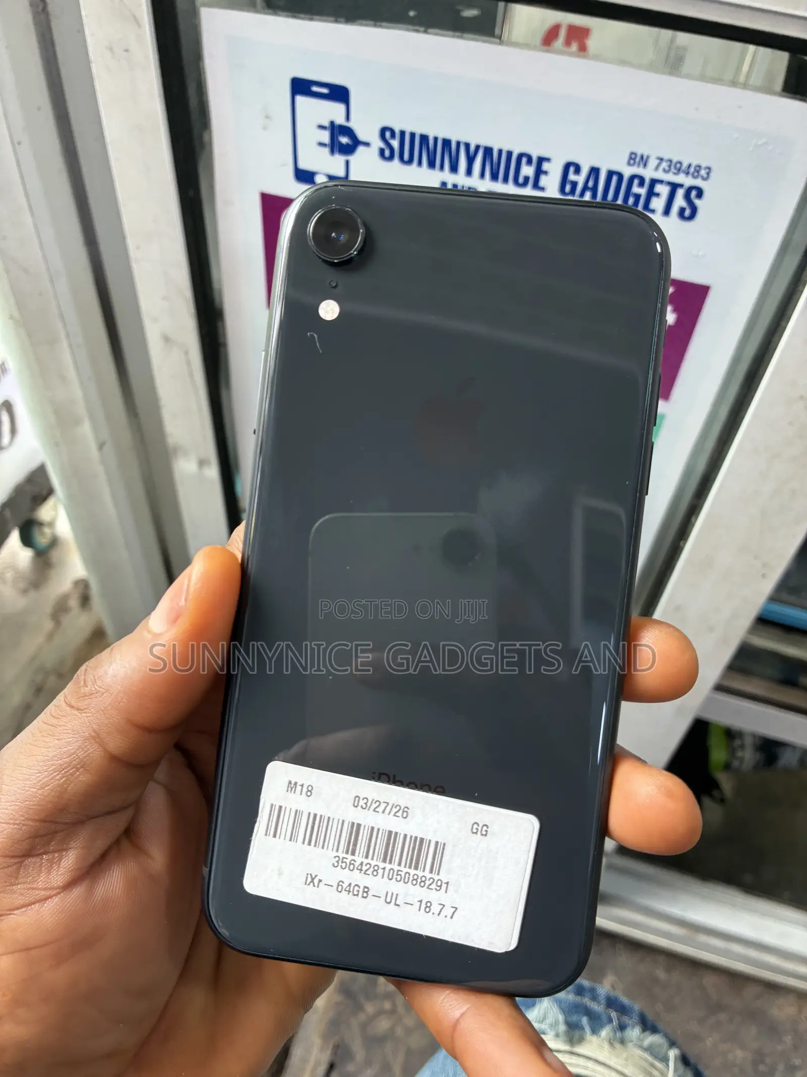 Apple iPhone XR 64 GB Black