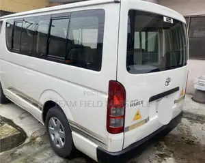 Toyota HiAce 2013 White