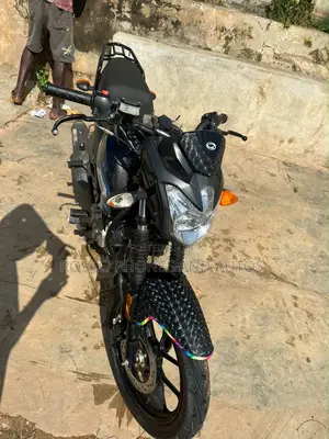 Qlink XF 200 2025 Black